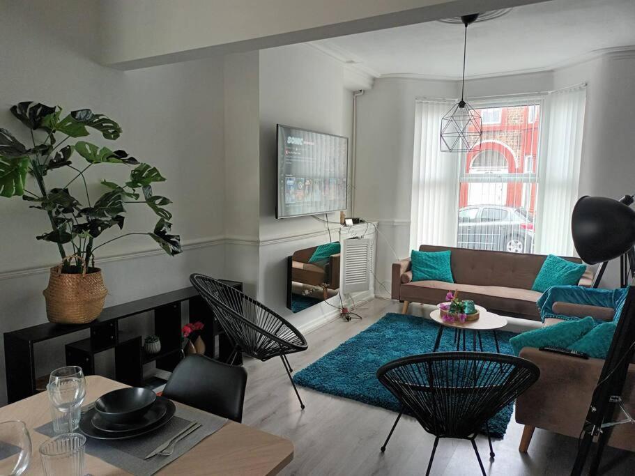 Antonio Str Liverpool 6 Beds Zewnętrze zdjęcie