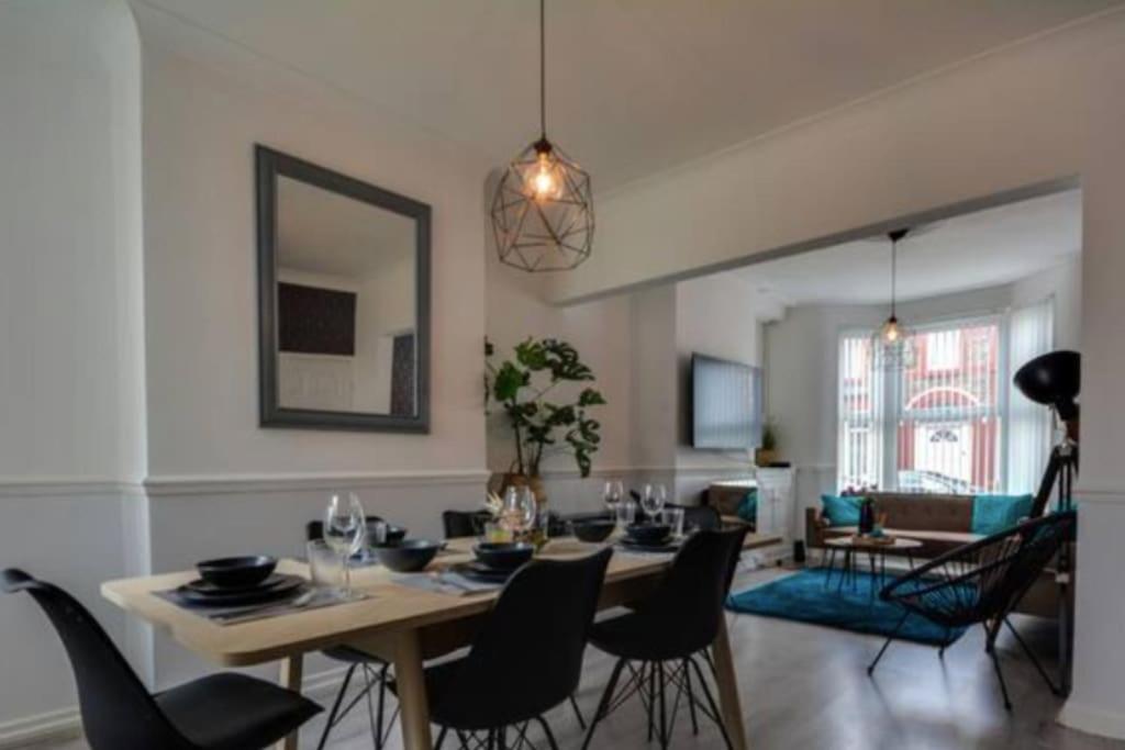 Antonio Str Liverpool 6 Beds Zewnętrze zdjęcie