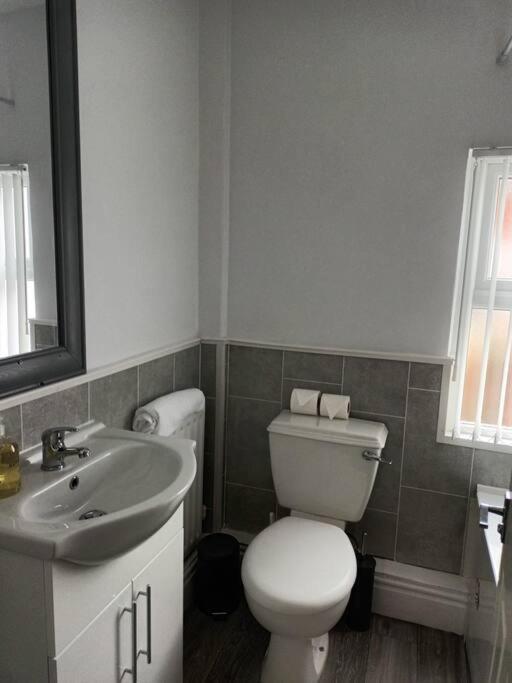 Antonio Str Liverpool 6 Beds Zewnętrze zdjęcie